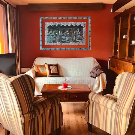 La Casita De *